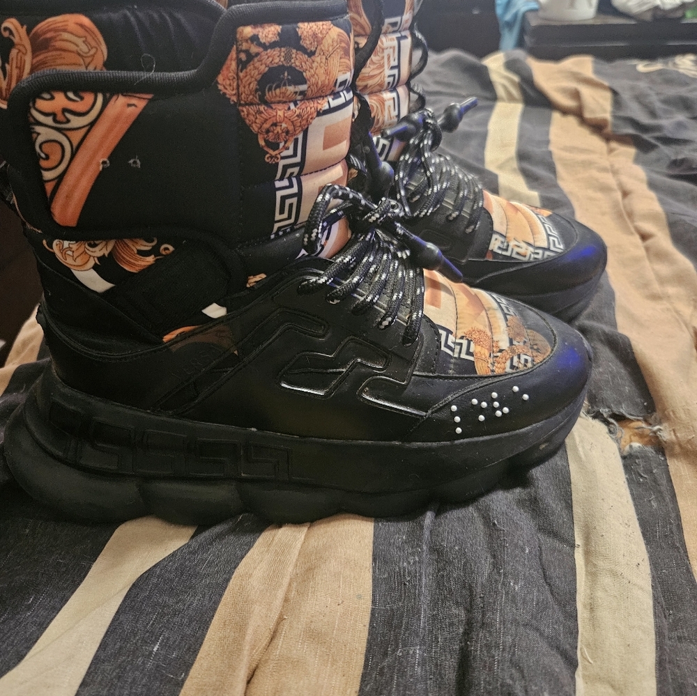 Women's boots